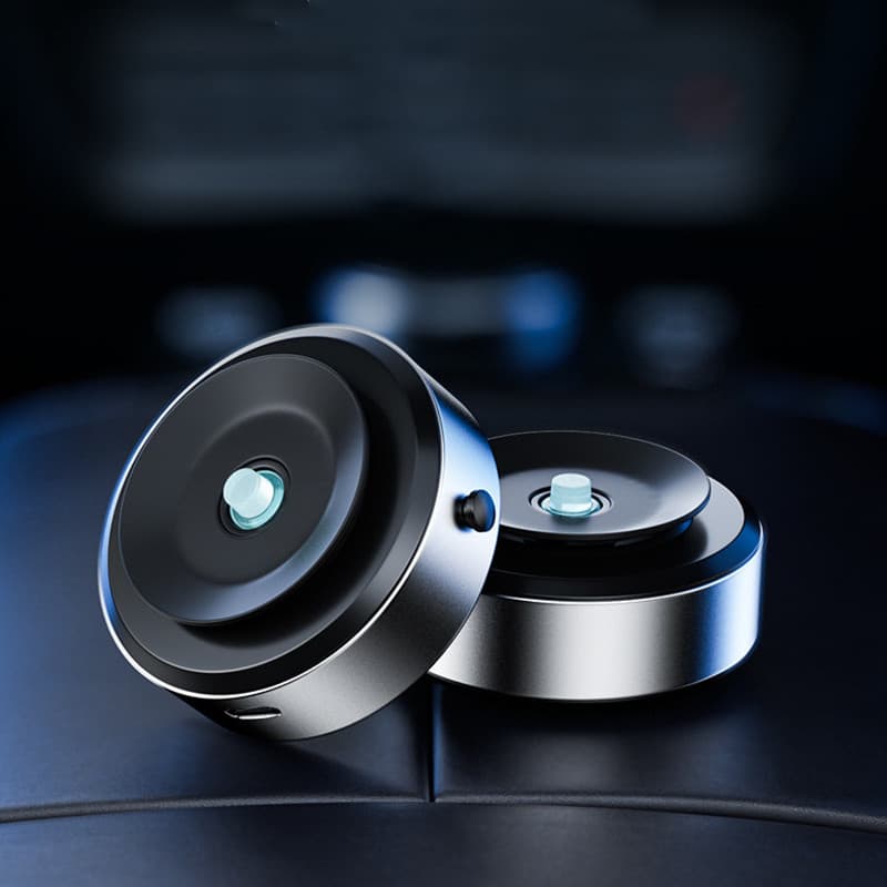 Gizmo Auto-Clamp Wireless Car Charger 6