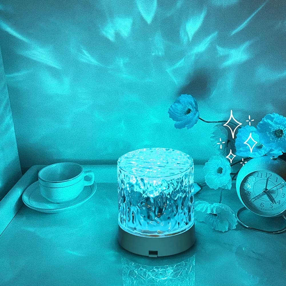 Gizmo Ripple Crystal Lamp